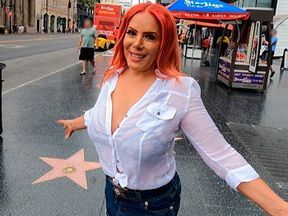 Me to Palencia, you to Hollywood. Separated at birth? I fuck my "COUSIN", as the saying goes: "red is thicker than water ;)"